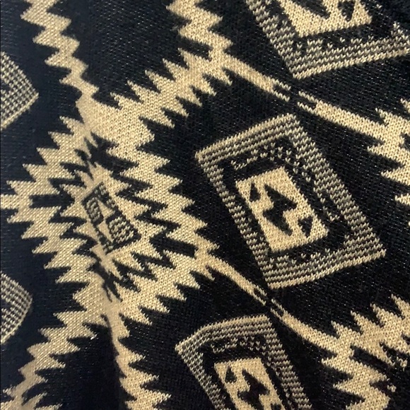 Patterned open cardigan lightly worn - Picture 3 of 3